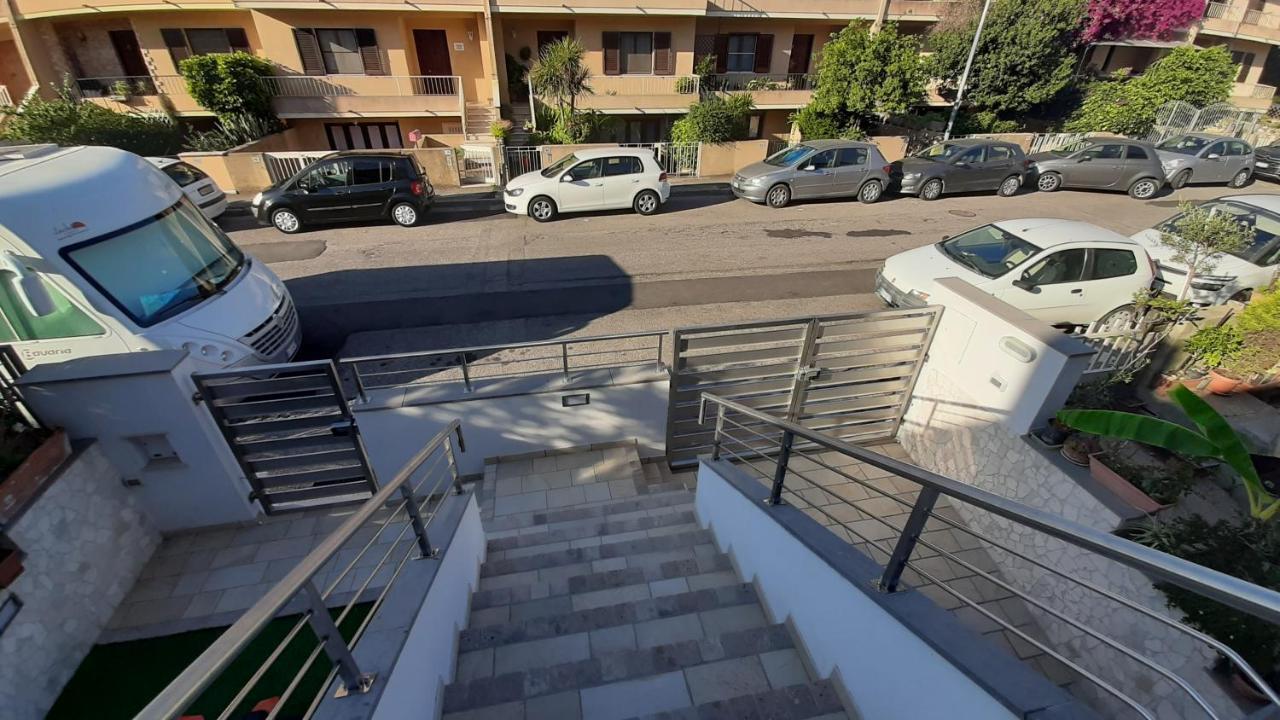 Oristano 5 Pers Appartamento Kültér fotó